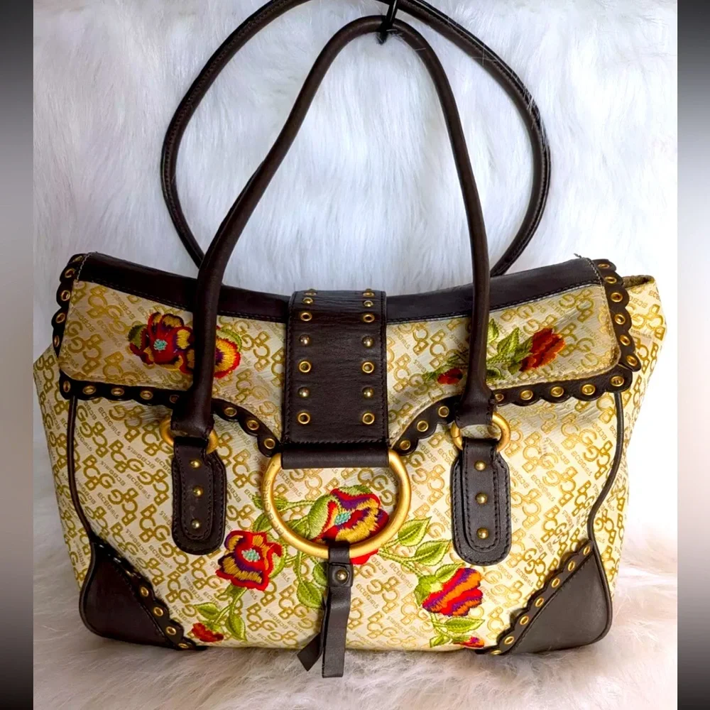Beautiful Y2K Dior-esque BCBG bag😍🌺 - Picture 1 of 11